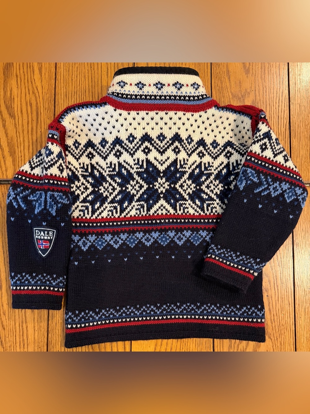DALE NORWAY Snowflake wool quarter zip sweater, size 2, navy/red, unisex